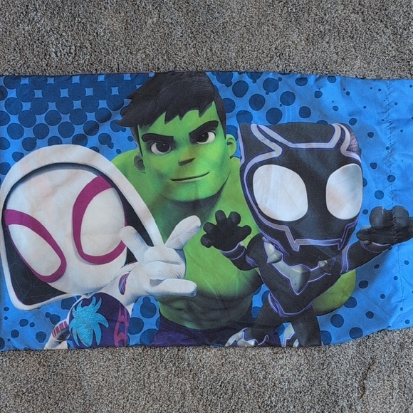 Marvel Spidey and Friends Blanket - Picture 4 of 5